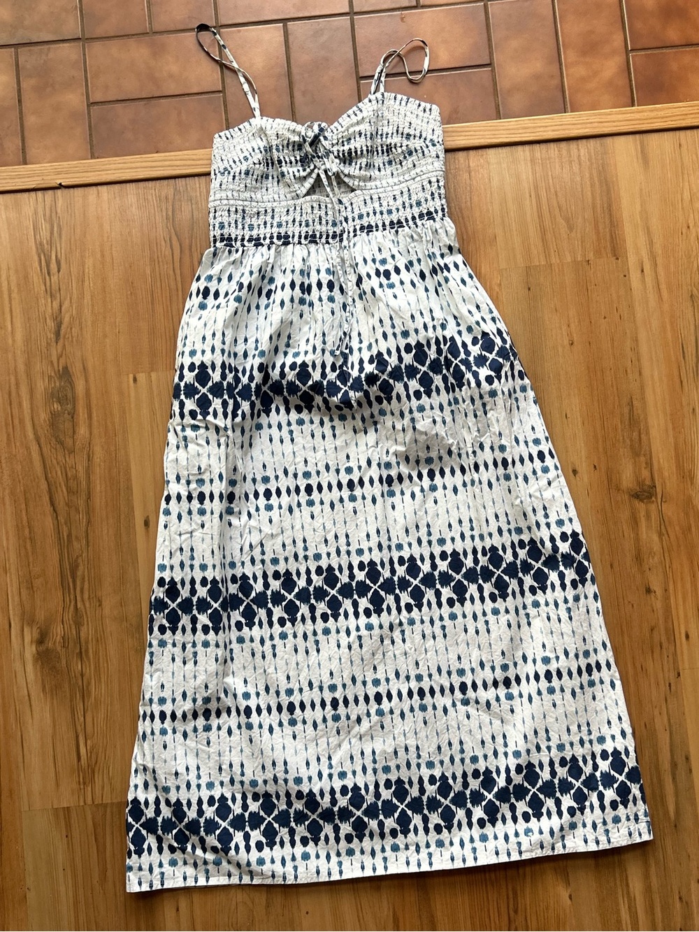 Universal Thread Blue and White Tie-Dye Smocked Top